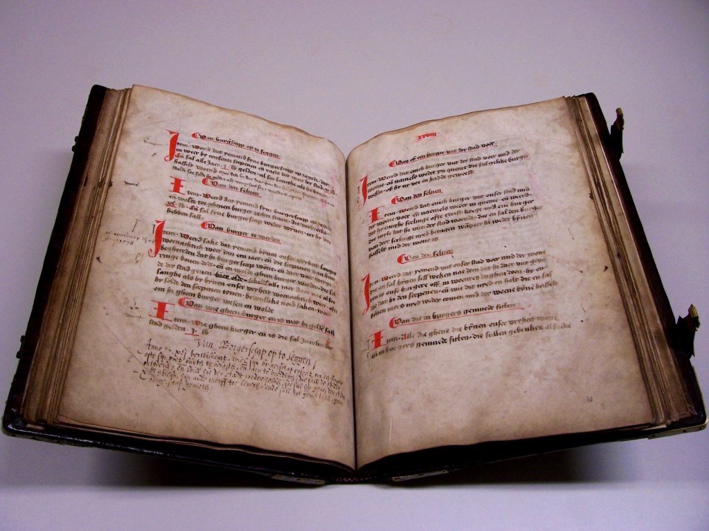 Middeleeuwse stadsboek Hasselt